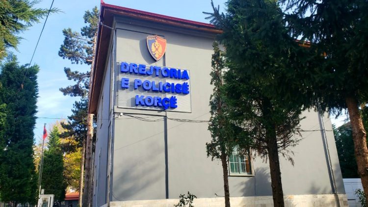 Korçë/ It is suspected that the fire in the car was intentional, the owner is serving a sentence in the Drenova prison for drugs