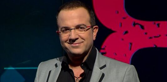 Maskohen si personazhe të njohur; Ardit Gjebrea denoncon vjedhjen prej mijëra eurosh që duan të bëjnë në emrin e tij